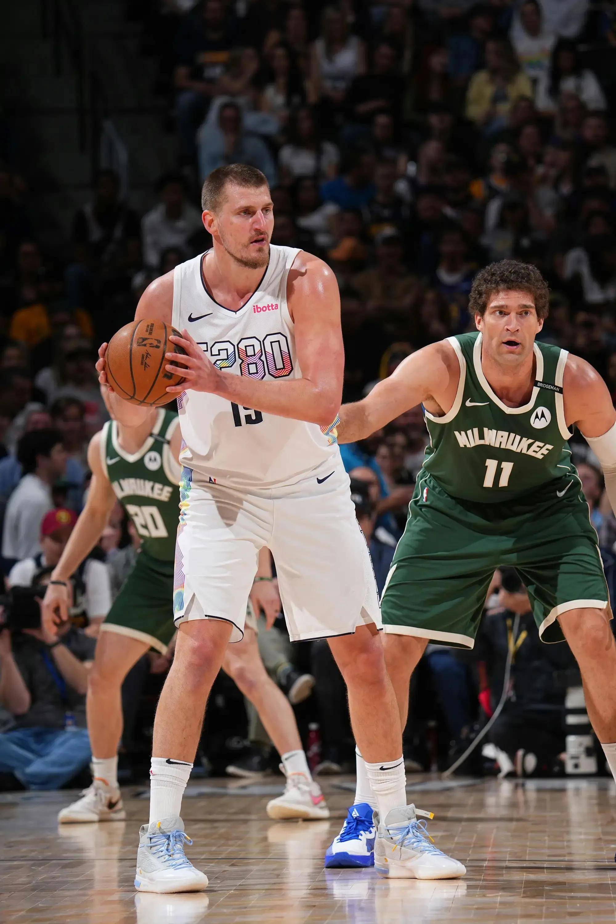 们在亚冠赛 们在亚冠赛